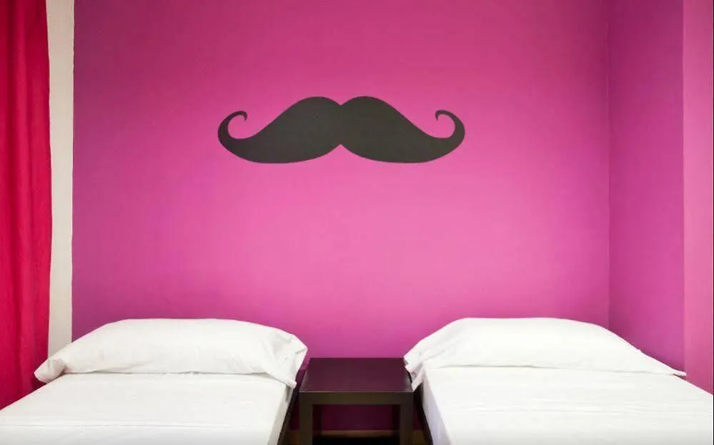 Holidaysbcn Hostel Barcellona Spagna